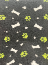 Load image into Gallery viewer, Vet Bed